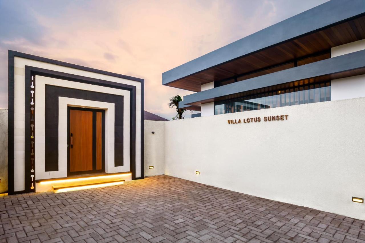 Villa Lotus Sunset By Balisuperhost Ubud Extérieur photo